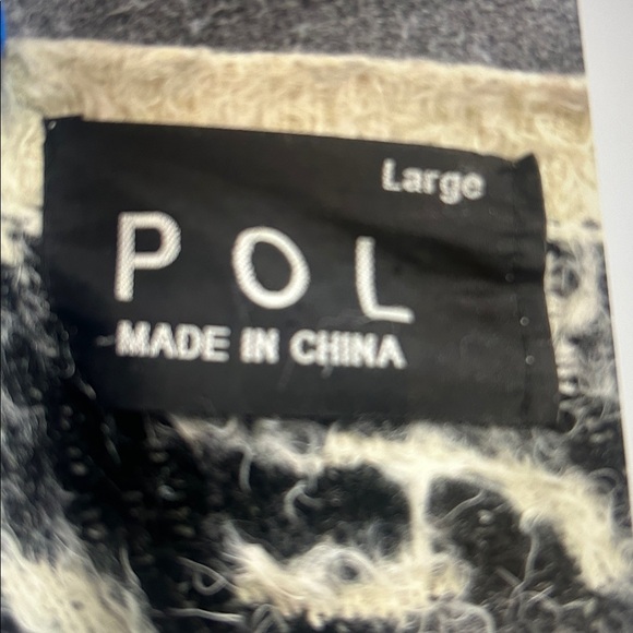 POL Black and Cream Knit Cardigan Size Large - Picture 3 of 4